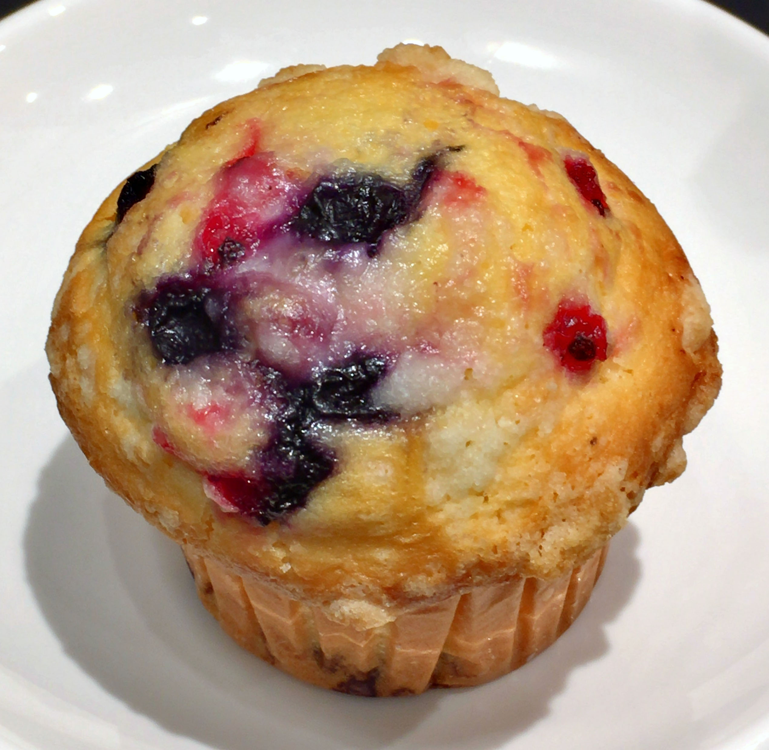 Berry Yogurt Muffins: Protein-Packed and Refreshing (image credits: wikimedia)