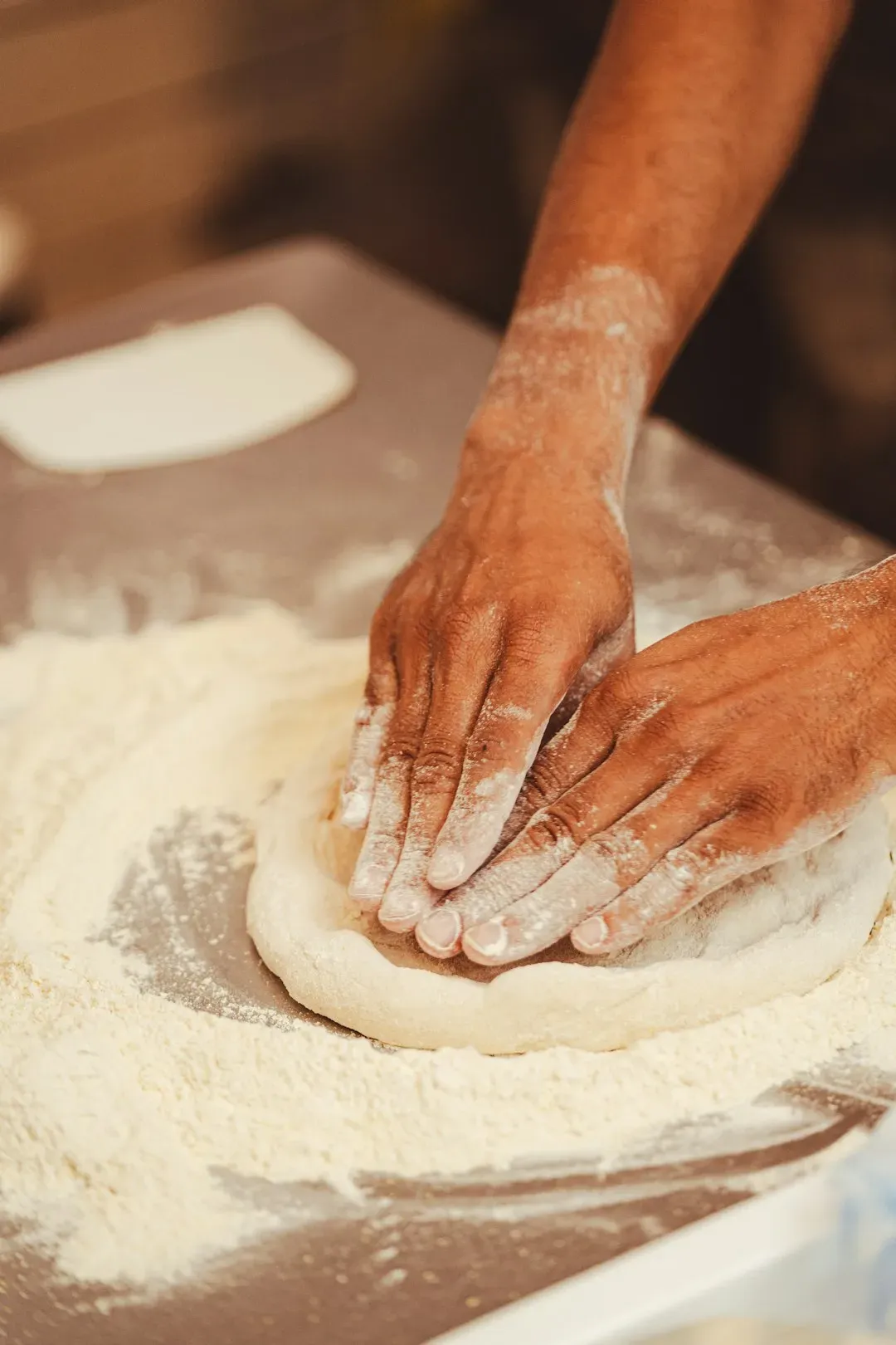Changes in Dough Texture That Signal Humidity Issues (Image Credits: Unsplash)