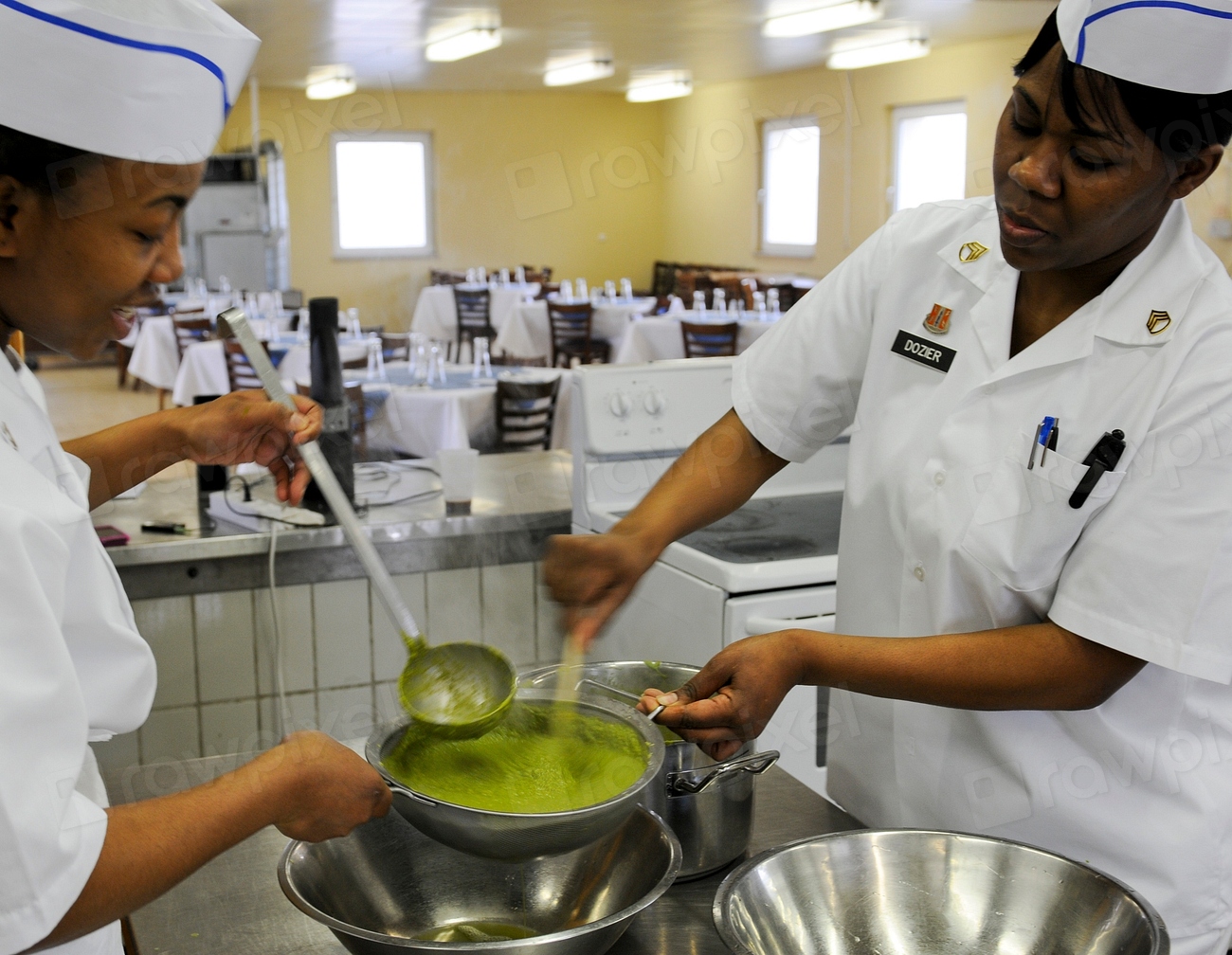 Top Chef (image credits: rawpixel)