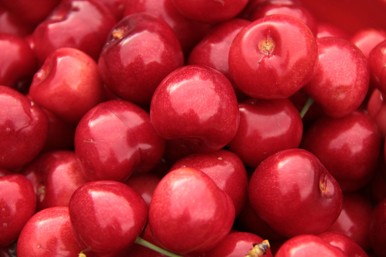 Cherries (image credits: pixabay)