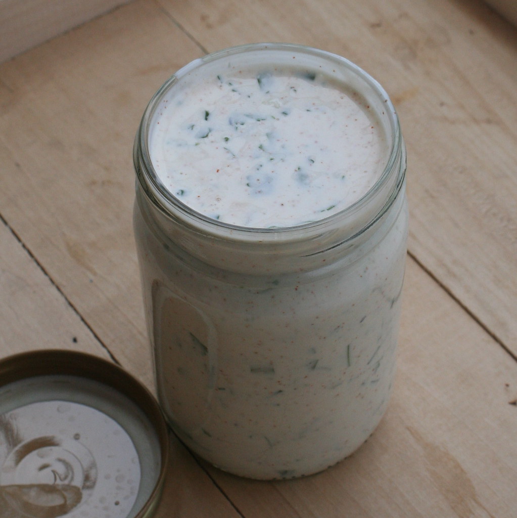 Ranch Dressing: America's Mysterious White Sauce (image credits: flickr)