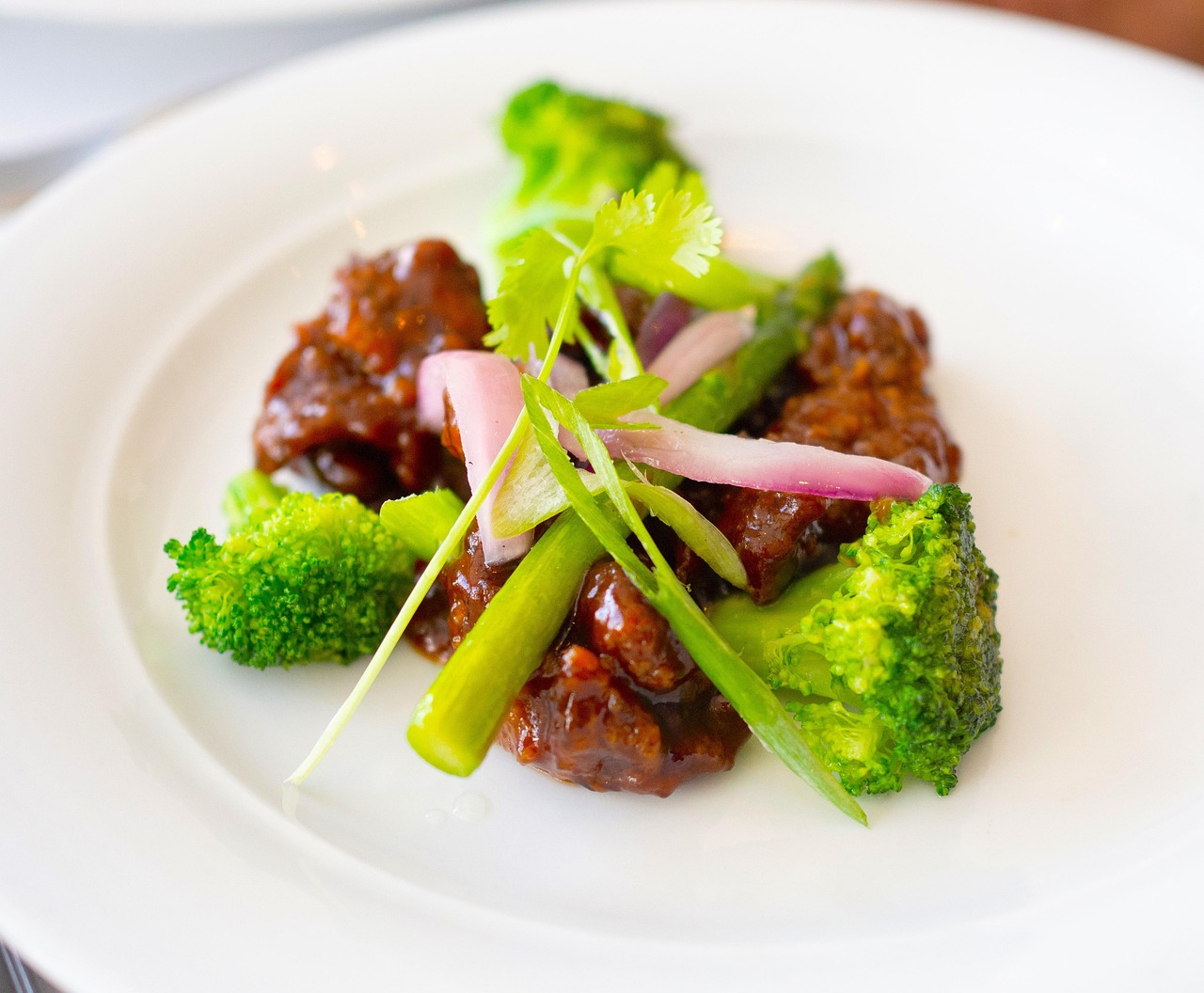 Asian-Inspired Beef and Broccoli Brilliance (image credits: pixabay)