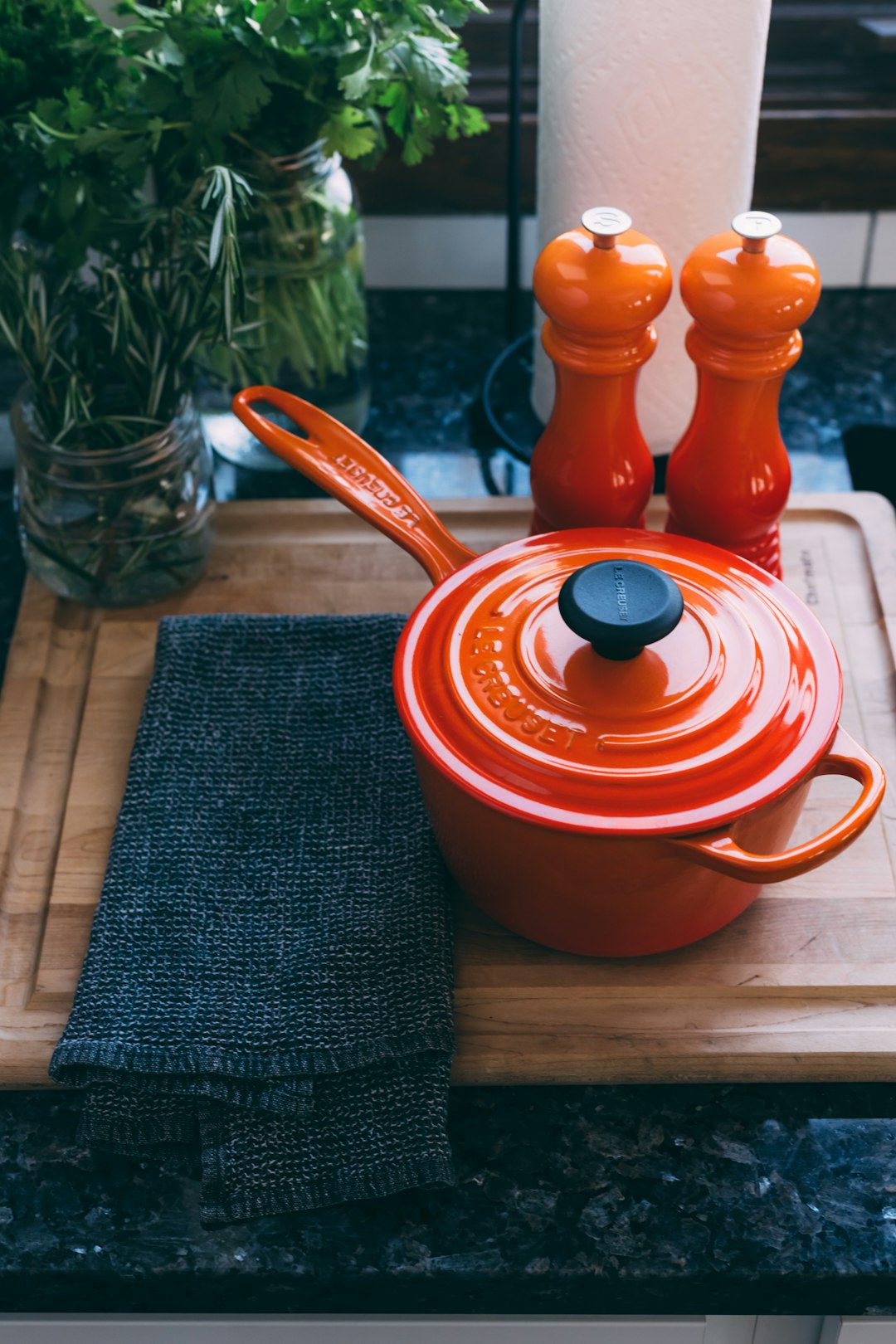  Instant Pot: The Speedy Savior  (image credits: unsplash)