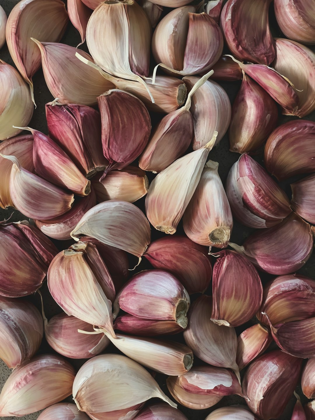 Garlic: The Pungent Protector (image credits: unsplash)