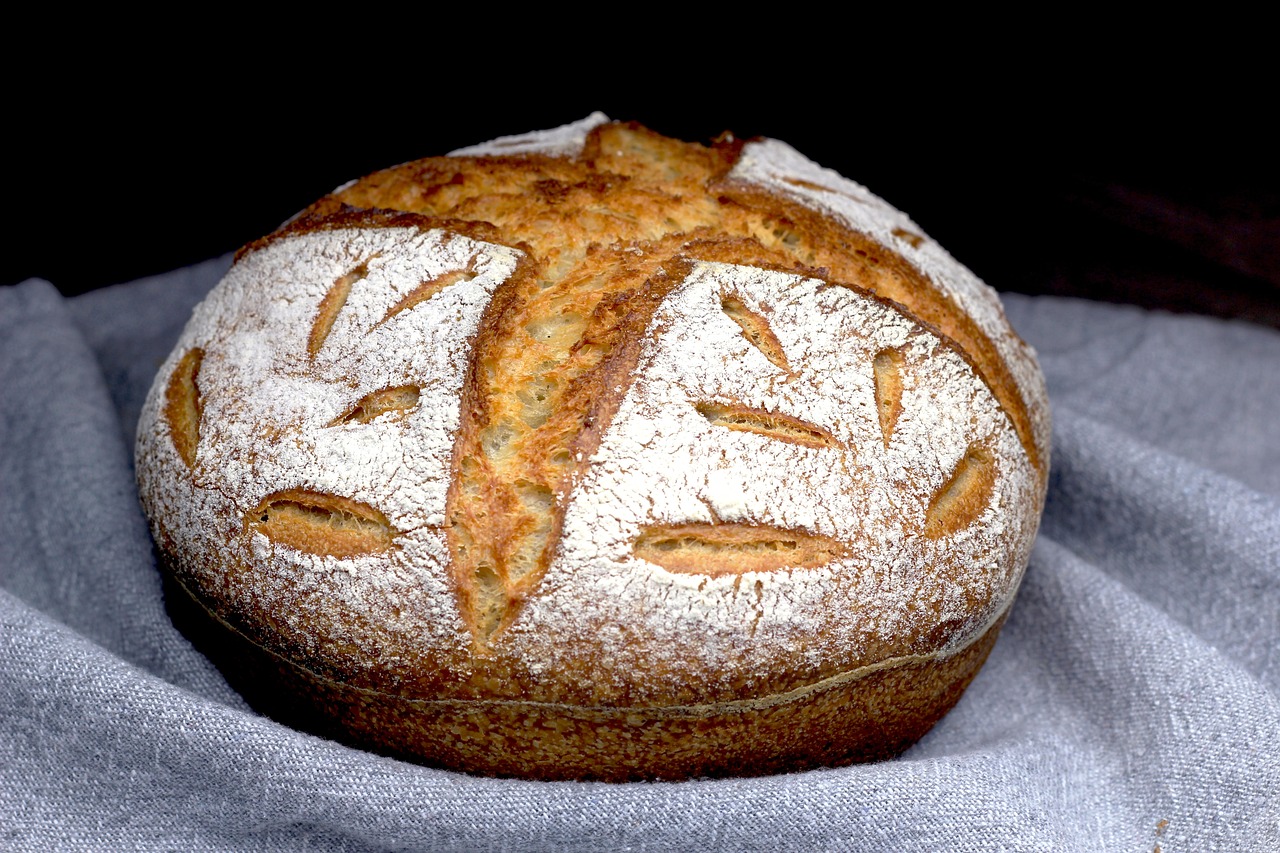 2. Homemade Sourdough Bread (image credits: pixabay)