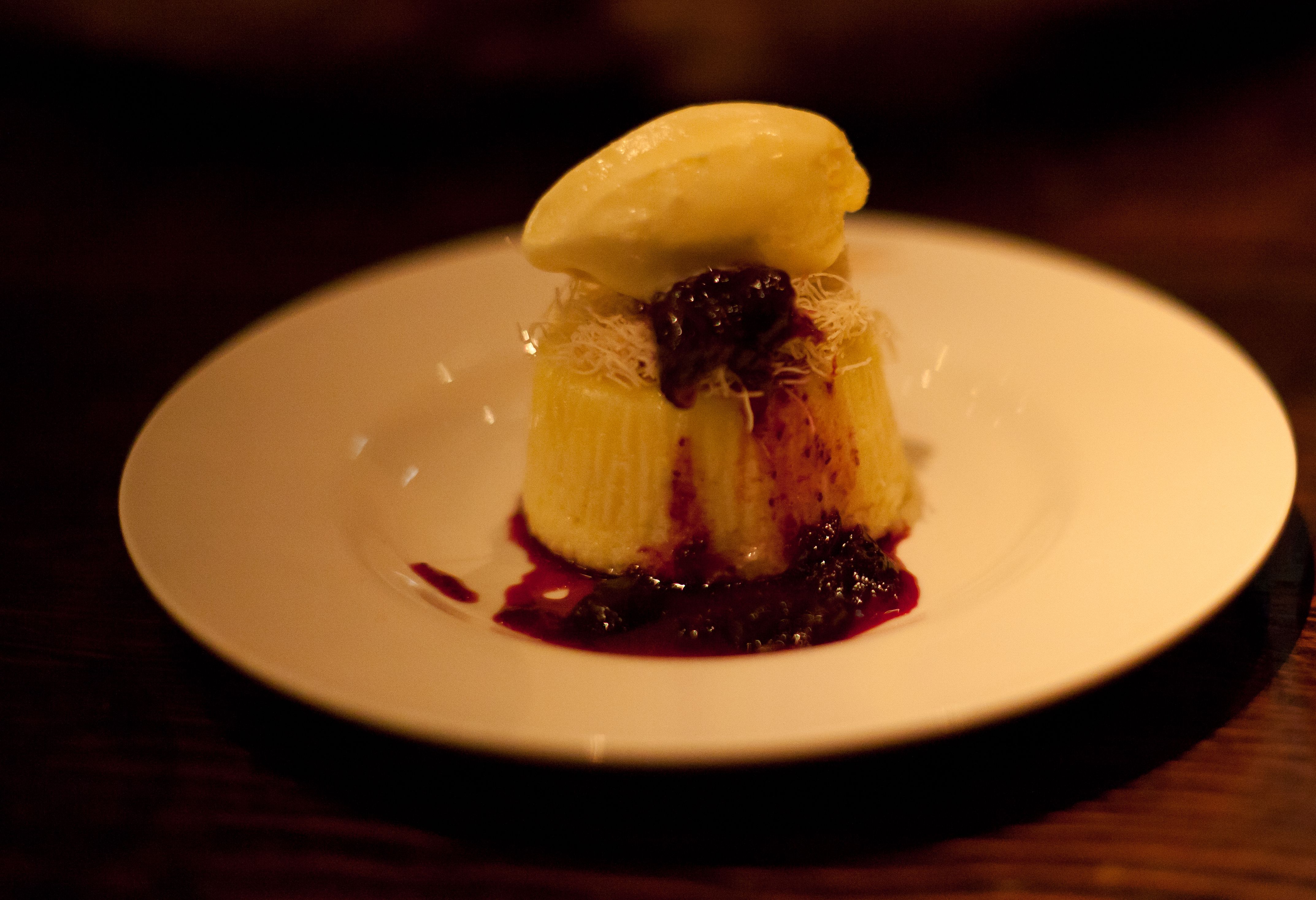 Pudding Cakes in Popular Culture (image credits: wikimedia)