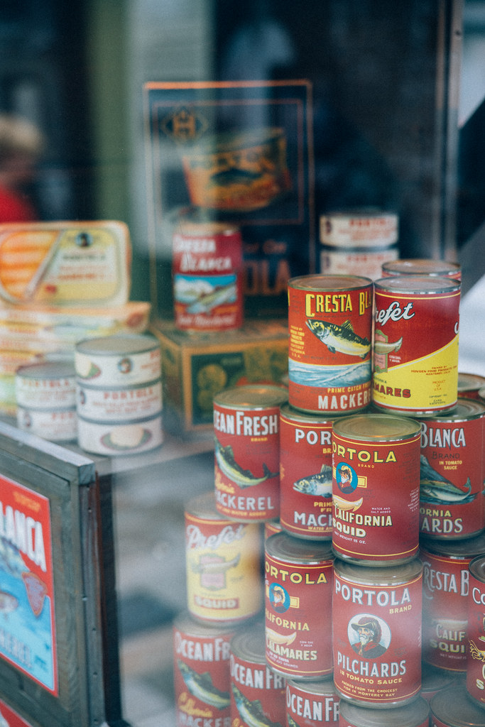 The American Late Adoption Phenomenon (Image Credits: Flickr)