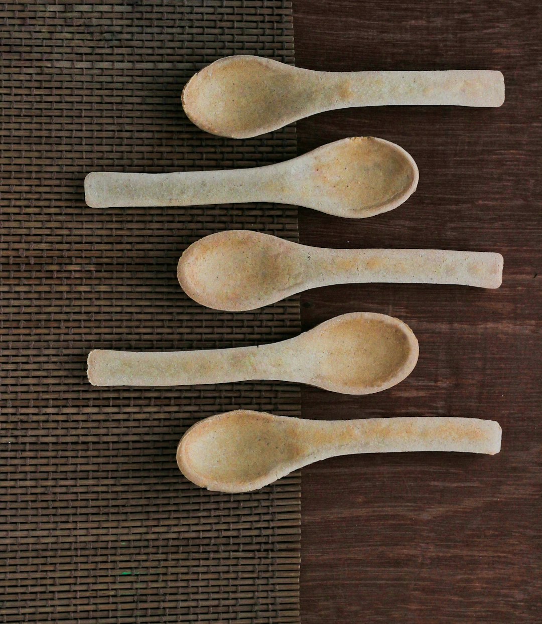 Old Wooden Spoons (image credits: unsplash)