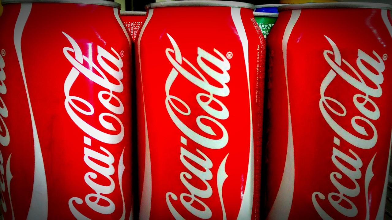 Canned Beverages: The Explosion Experiment (image credits: pixabay)