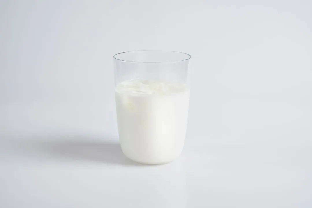 Swap 5: Swap Cow's Milk for a Lactose-Free or Plant-Based Option (Image Credits: Unsplash)