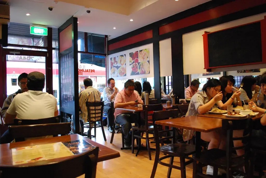 2. They Communicate Their Order Clearly and Concisely (avlxyz, Flickr, CC BY-SA 2.0)