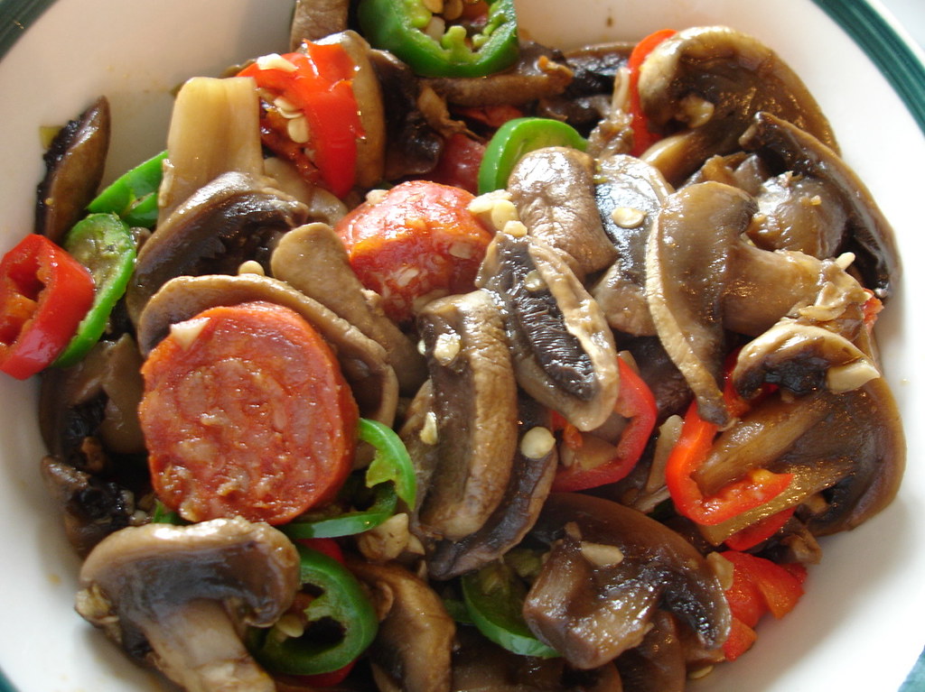 Stir-Fry Becomes Impossible in Heavy Cast Iron (image credits: flickr)