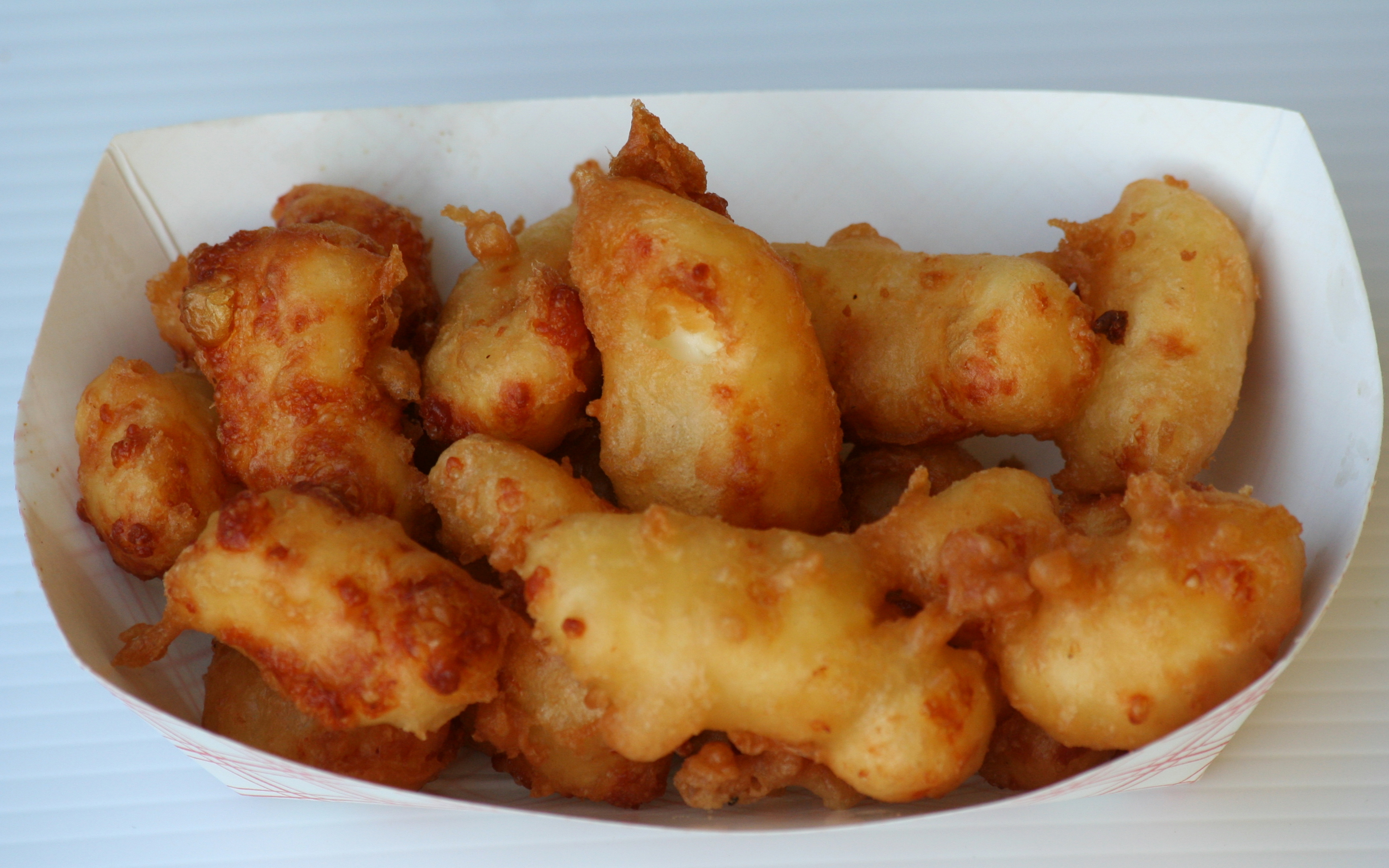 Poutine: The Cheese Curd Crisis (image credits: wikimedia)