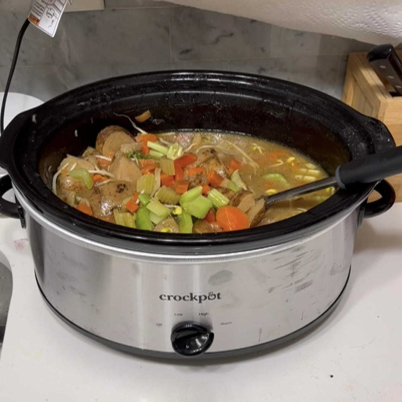 Slow Cooking: Comfort Food With a Healthy Twist (image credits: wikimedia)