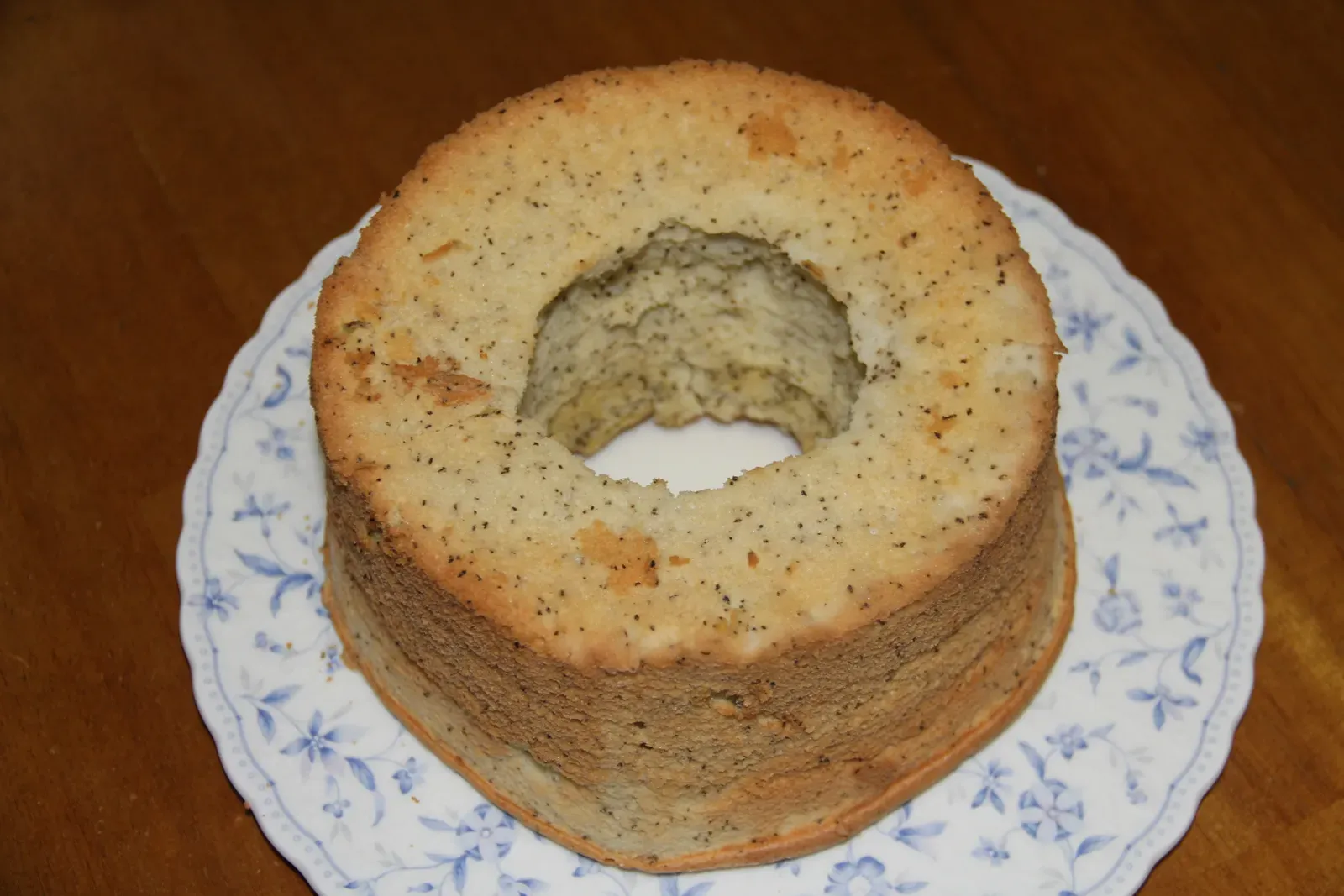 Chiffon Cake (Image Credits: Wikimedia)