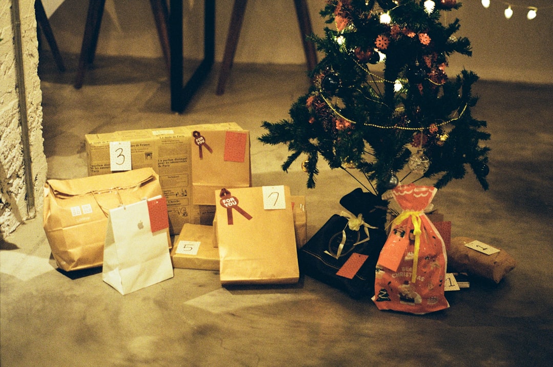 Gift Cards Make You Spend Even More (image credits: unsplash)