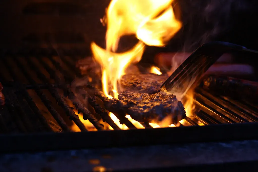 Cooking at Dangerously High Temperatures (Image Credits: Flickr)