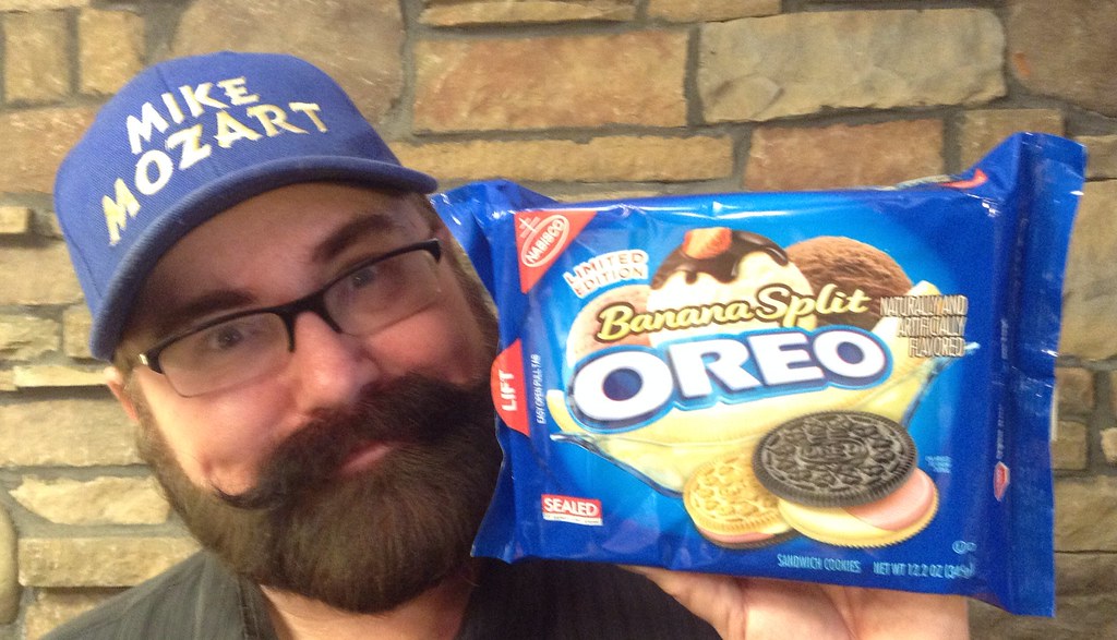 Big Stuf Oreos (image credits: flickr)