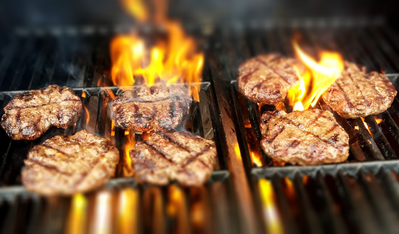 Keep the Grill Clean (image credits: pixabay)