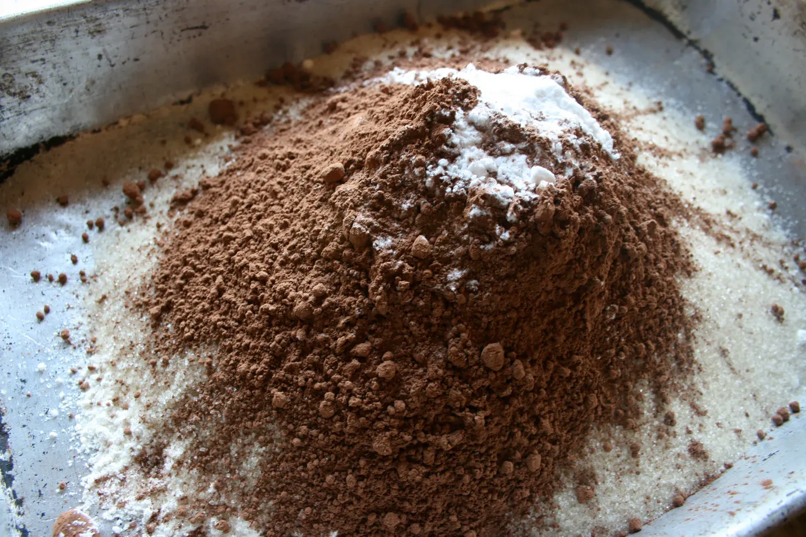 Cocoa Powder and Sugar Are Added for Color (Image Credits: Wikimedia)