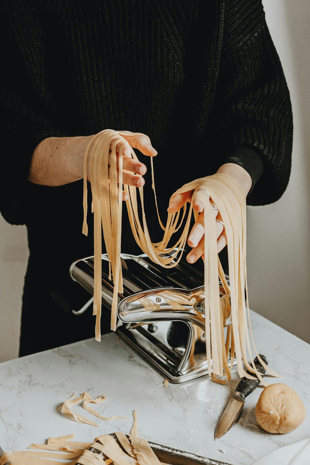 Single-Use Pasta Gadgets Are Ruining Your Noodles (image credits: unsplash)
