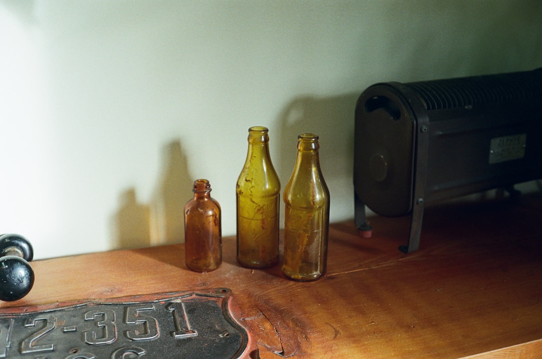 Syrup Bottles: From Soda Fountains to Fortune (image credits: unsplash)