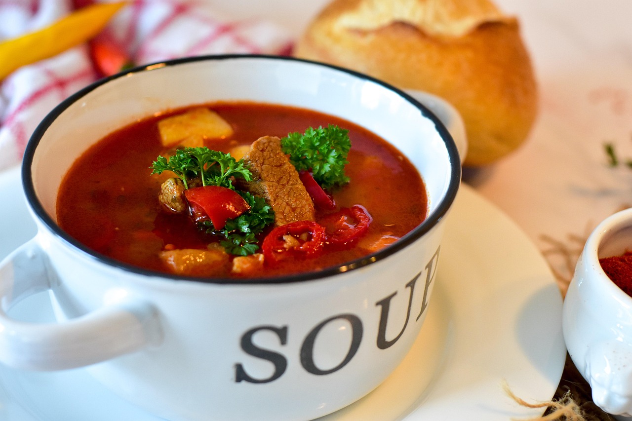 Soup, Stew, and Broth: The Ultimate Soothers (image credits: pixabay)