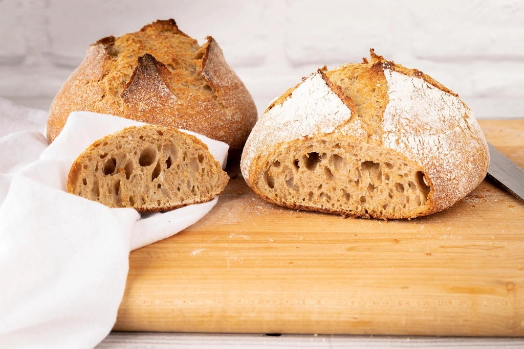 Sourdough Bread (Image Credits: Rawpixel)