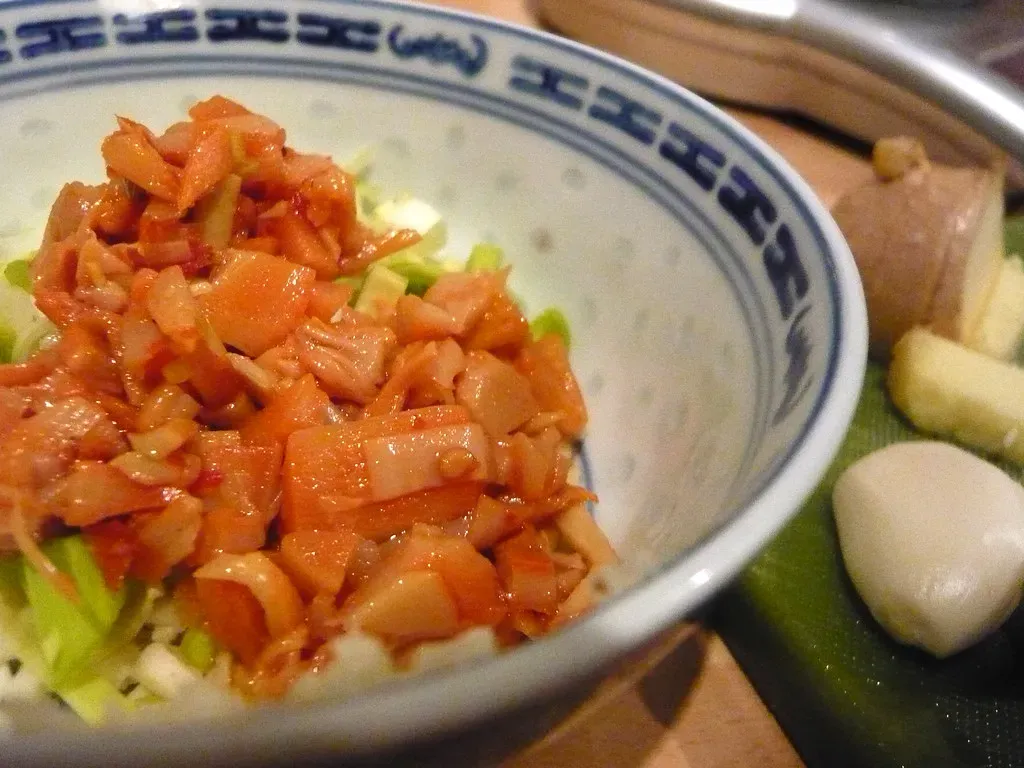 Fire Signs: Bold Flavors and High-Energy Prep (WordRidden, Flickr, CC BY 2.0)