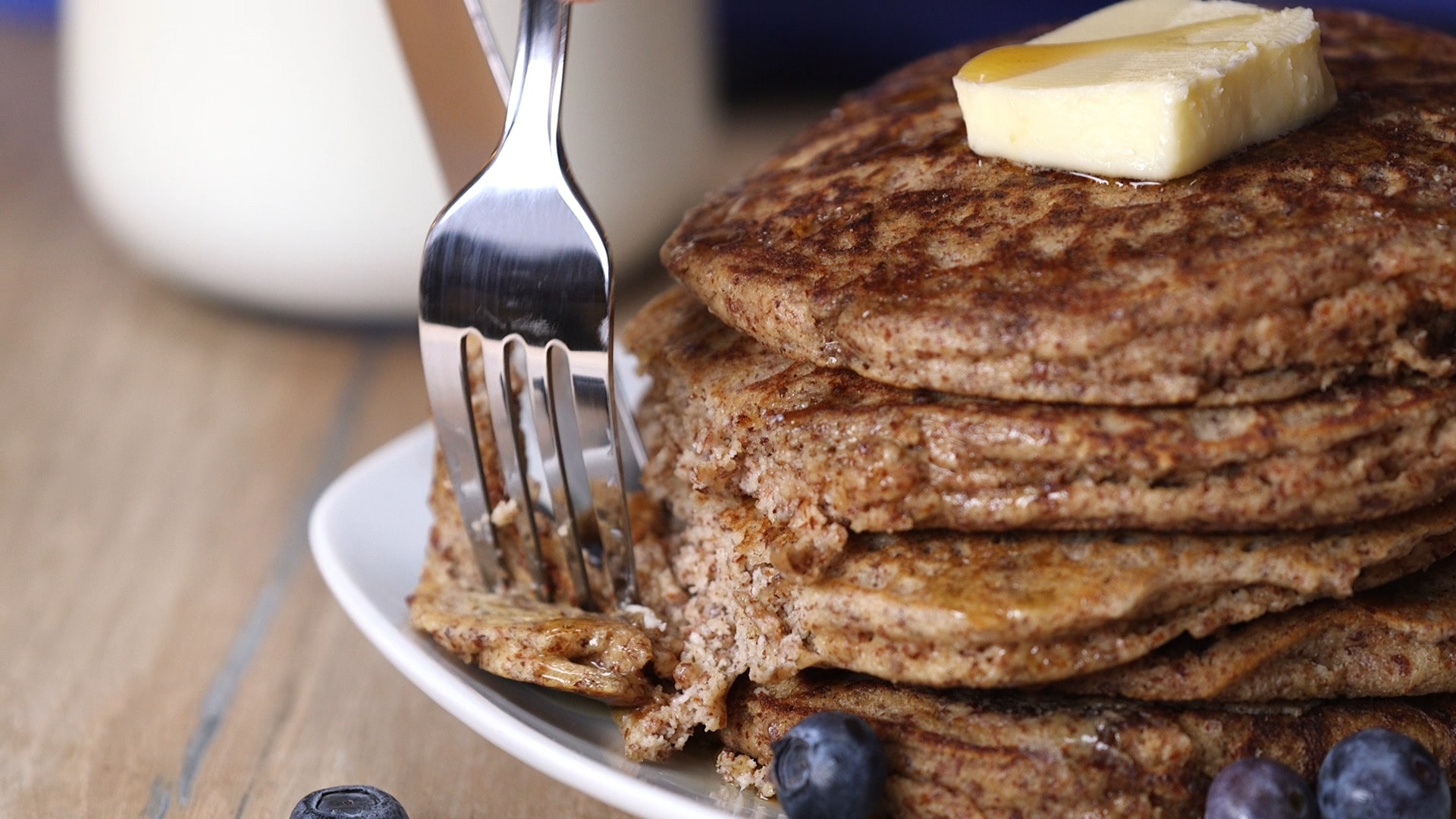 Pancakes & Waffles (Even Whole Grain) (image credits: wikimedia)