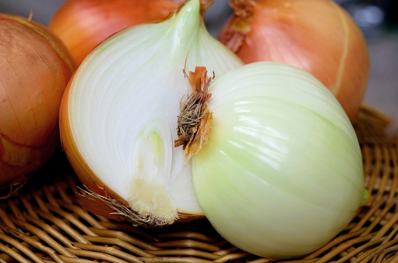 Onions (image credits: pixabay)