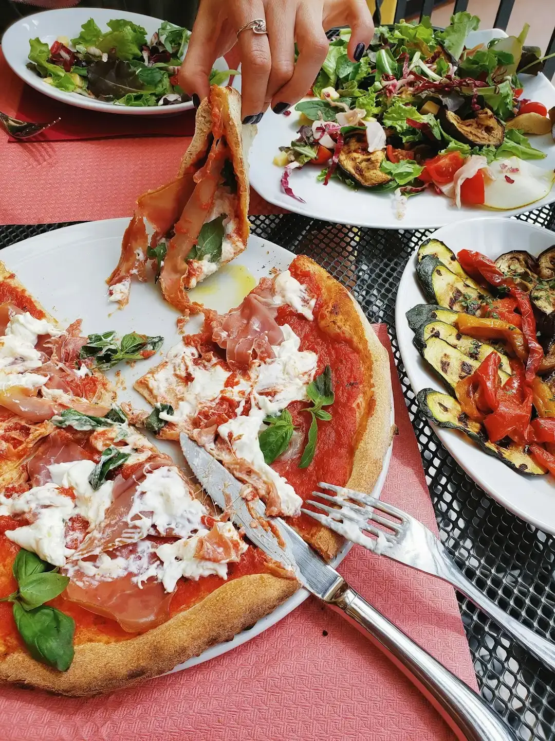 Italy: Where Even a Simple Lunch Feels Like a Celebration (Image Credits: Unsplash)