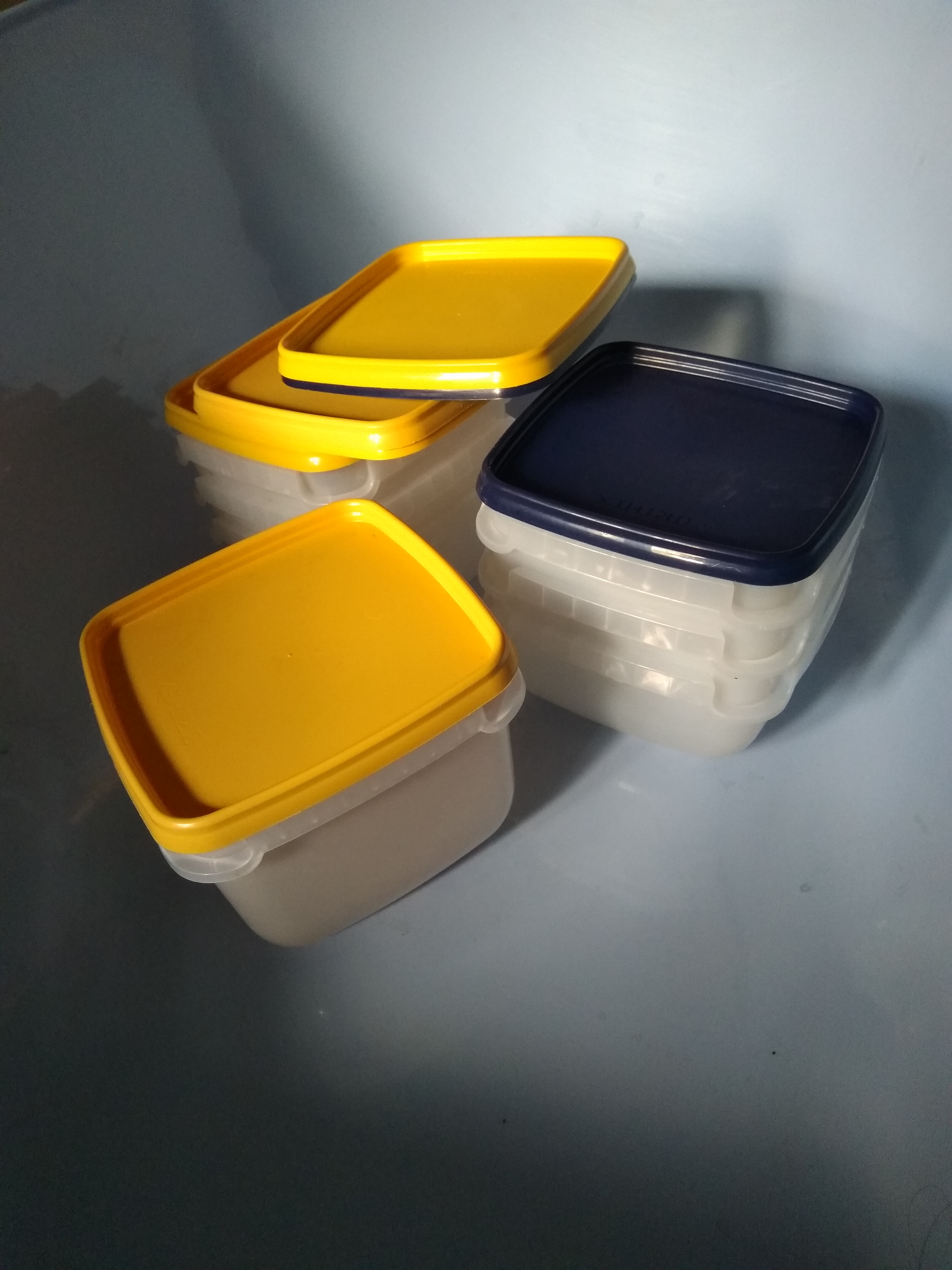 Using the Wrong Containers (image credits: wikimedia)