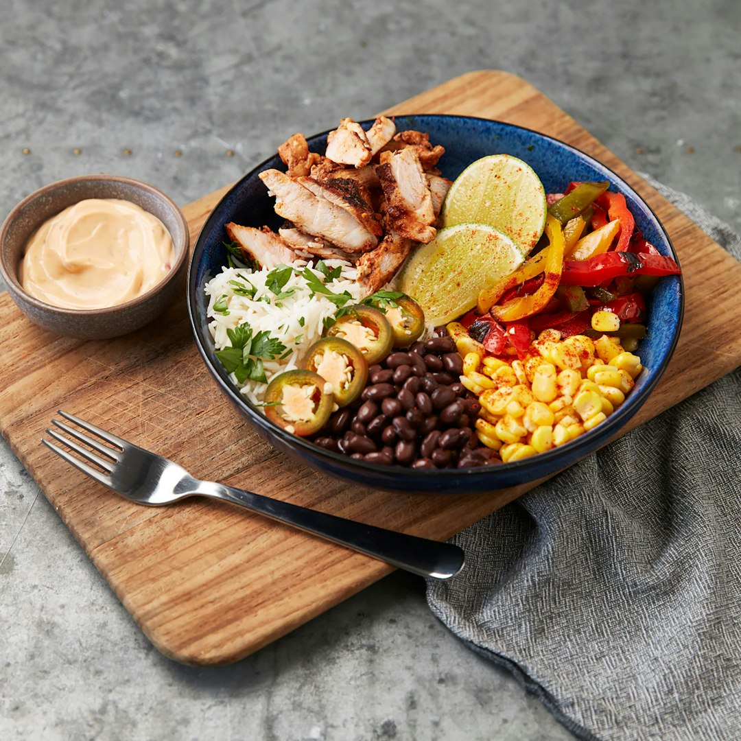 9. Chipotle’s Lifestyle Bowls: Customizable Nutrition for Every Diet (image credits: unsplash)