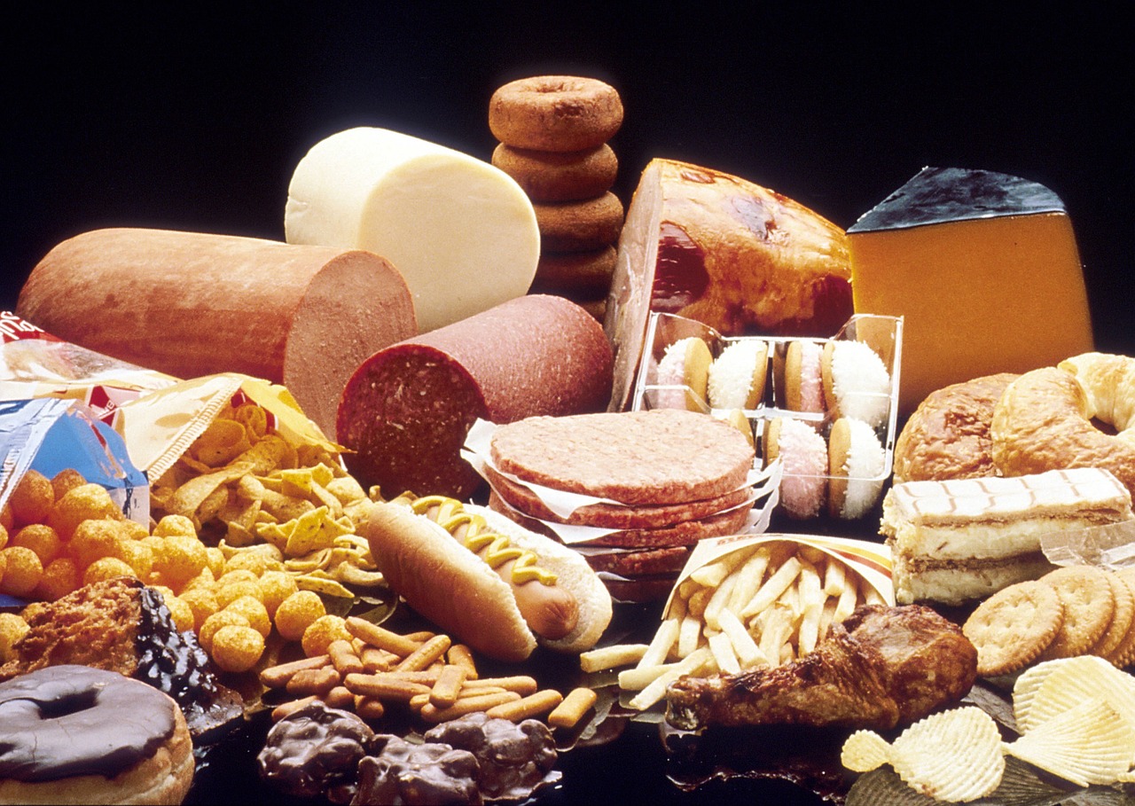 The Fat-Free Trap That Backfires (image credits: pixabay)
