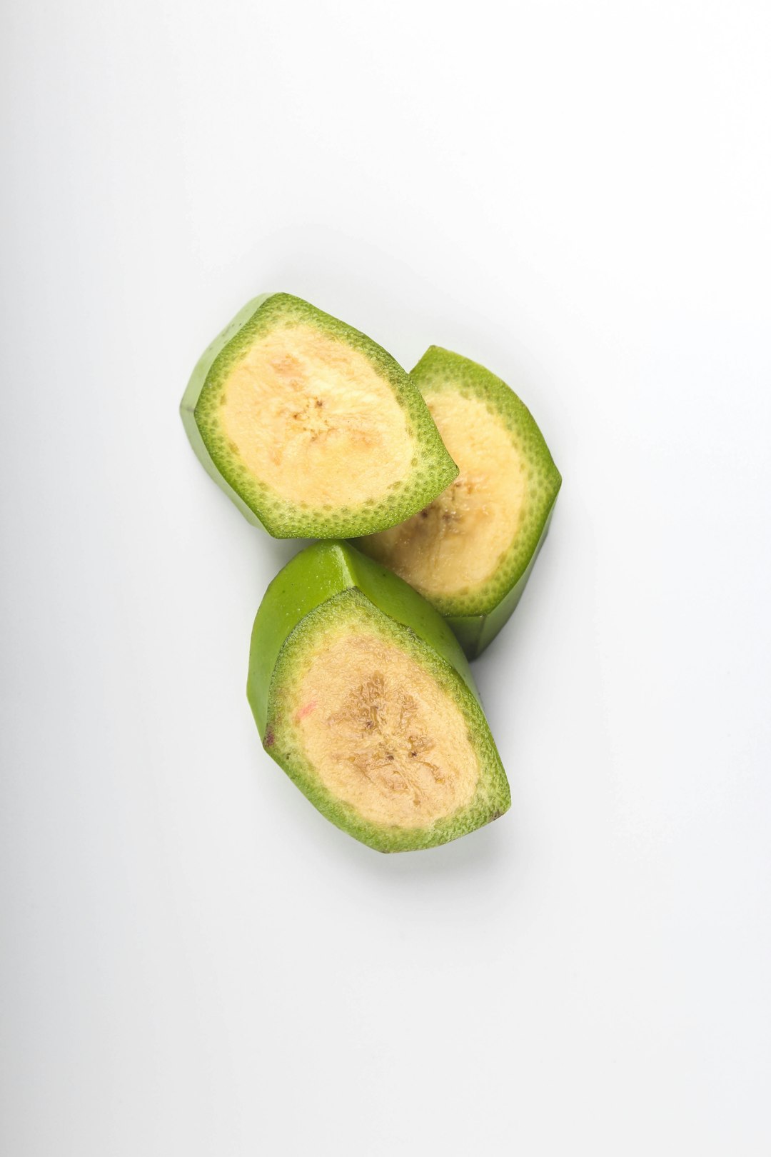 Avocado: Nature’s Moisturizer (image credits: unsplash)