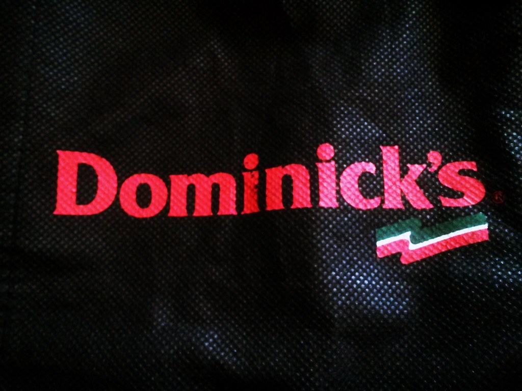 Dominick's: Chicago's Neighborhood Favorite (Image Credits: Flickr)