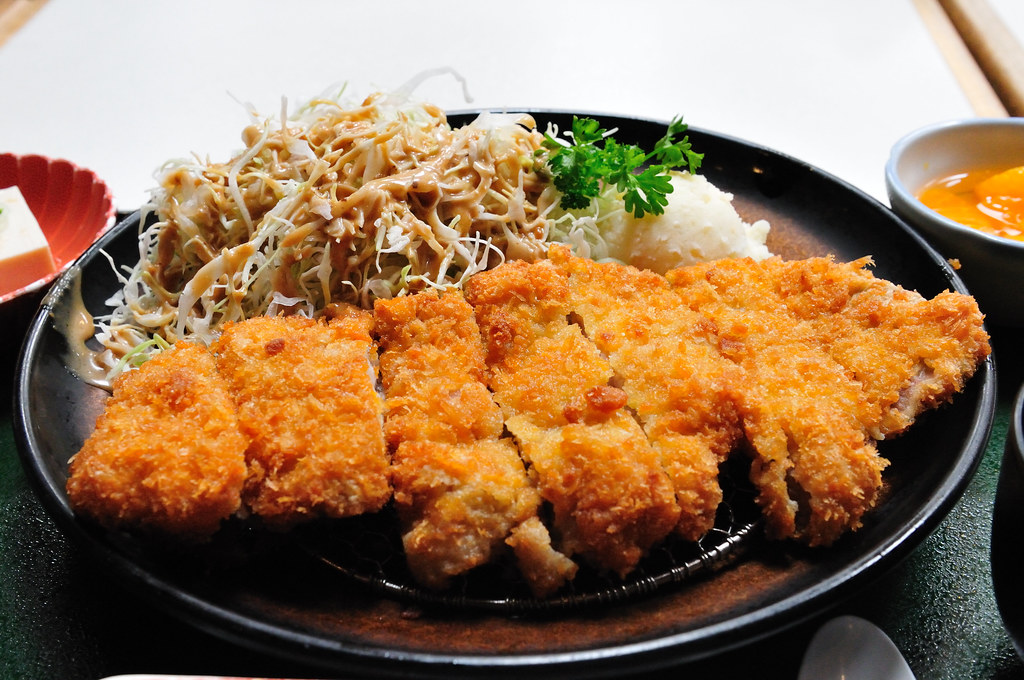 Tonkatsu - The Ultimate Comfort Food (image credits: flickr)