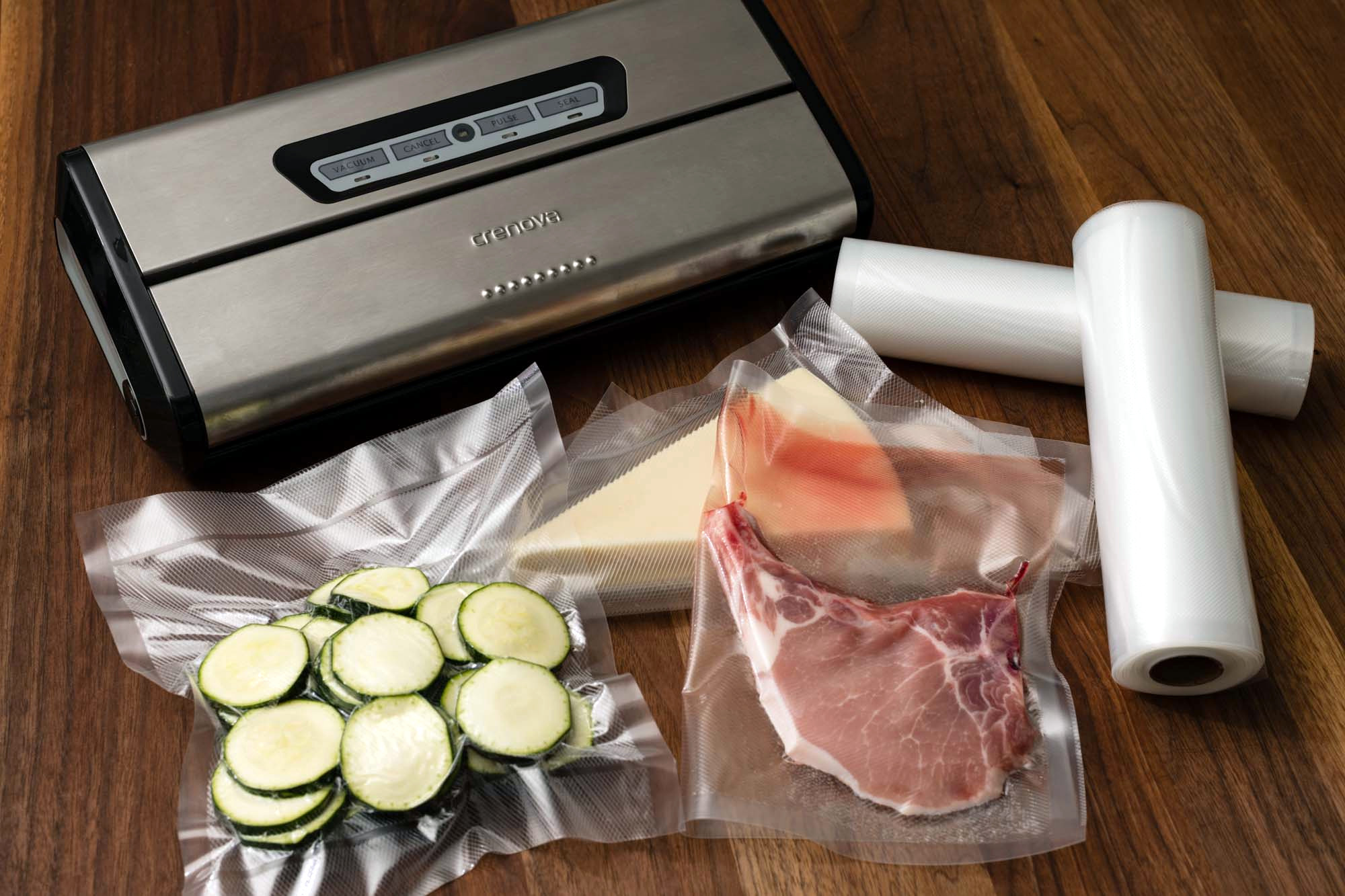 Vacuum Sealers: Extending Shelf Life (image credits: wikimedia)