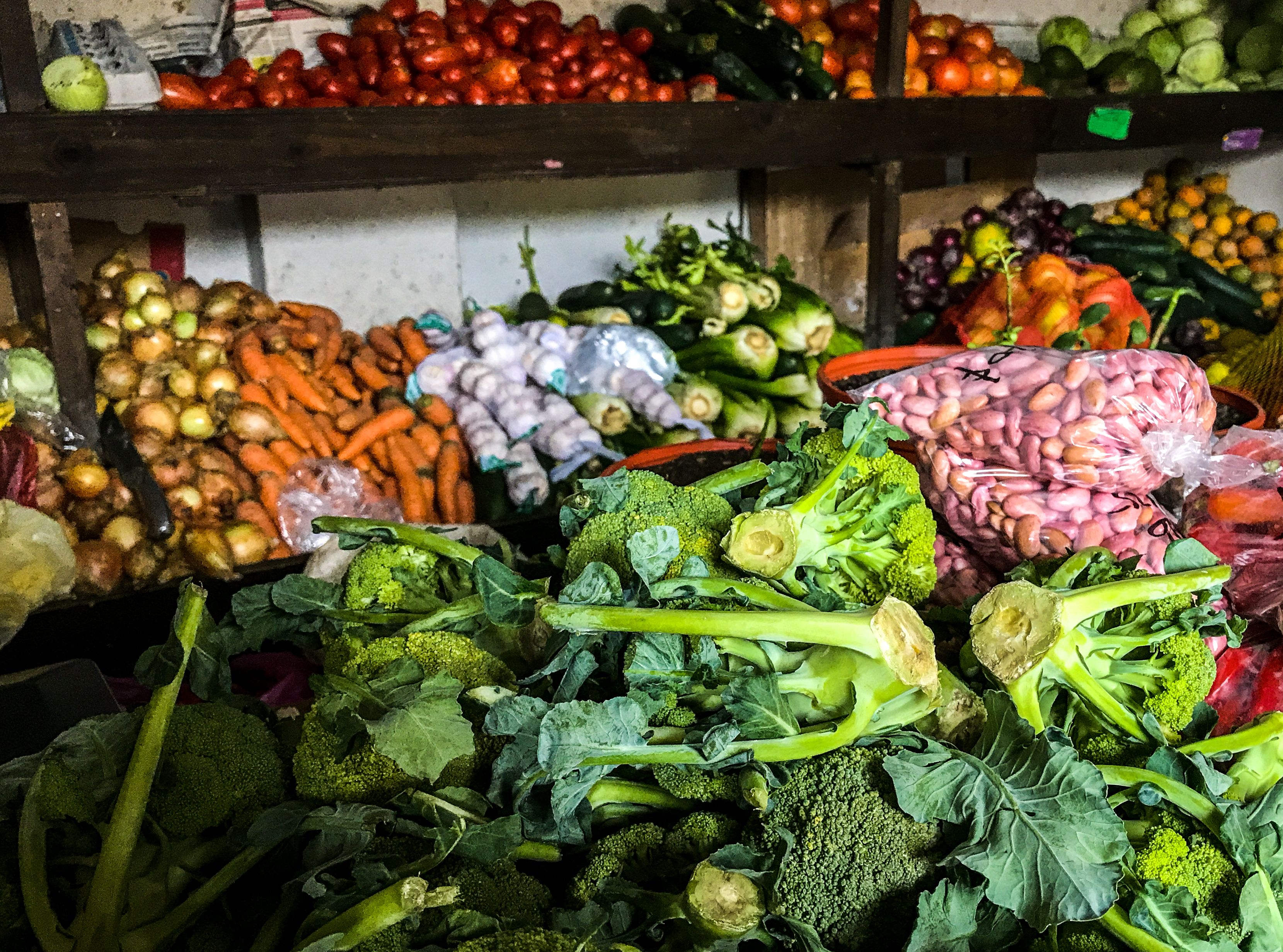 Myth 4: Fresh Vegetables Are Always Organic (image credits: wikimedia)