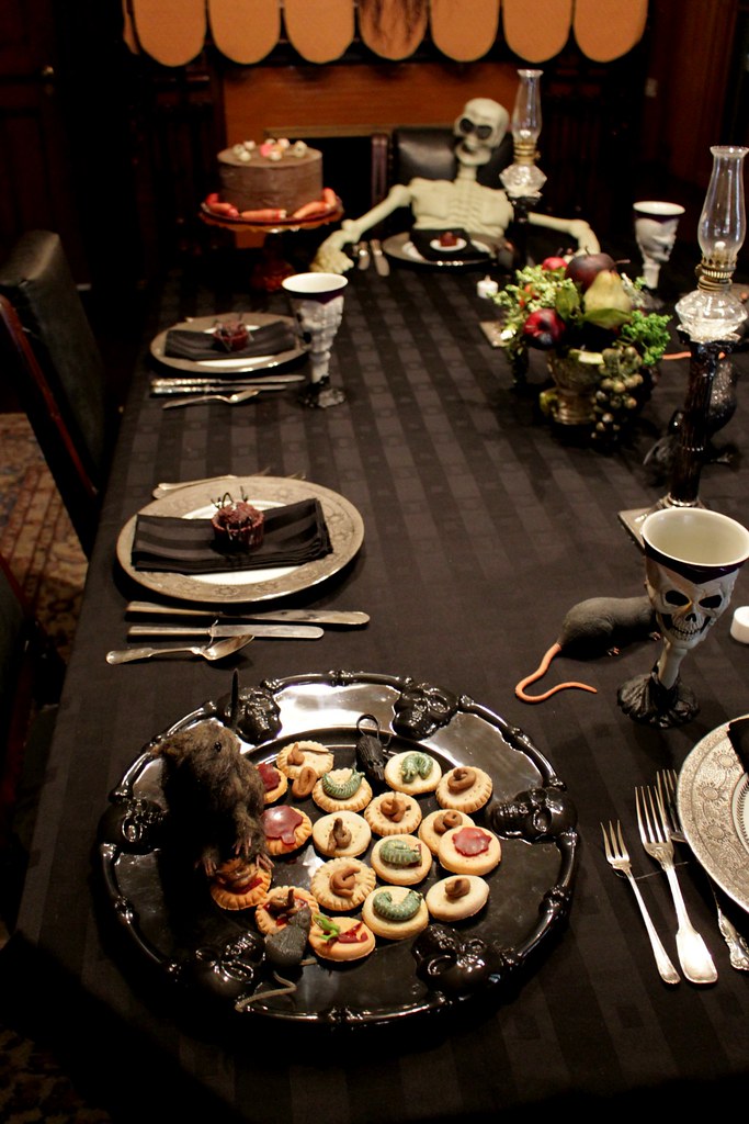 When Eating Out Meant Adventure (image credits: flickr)