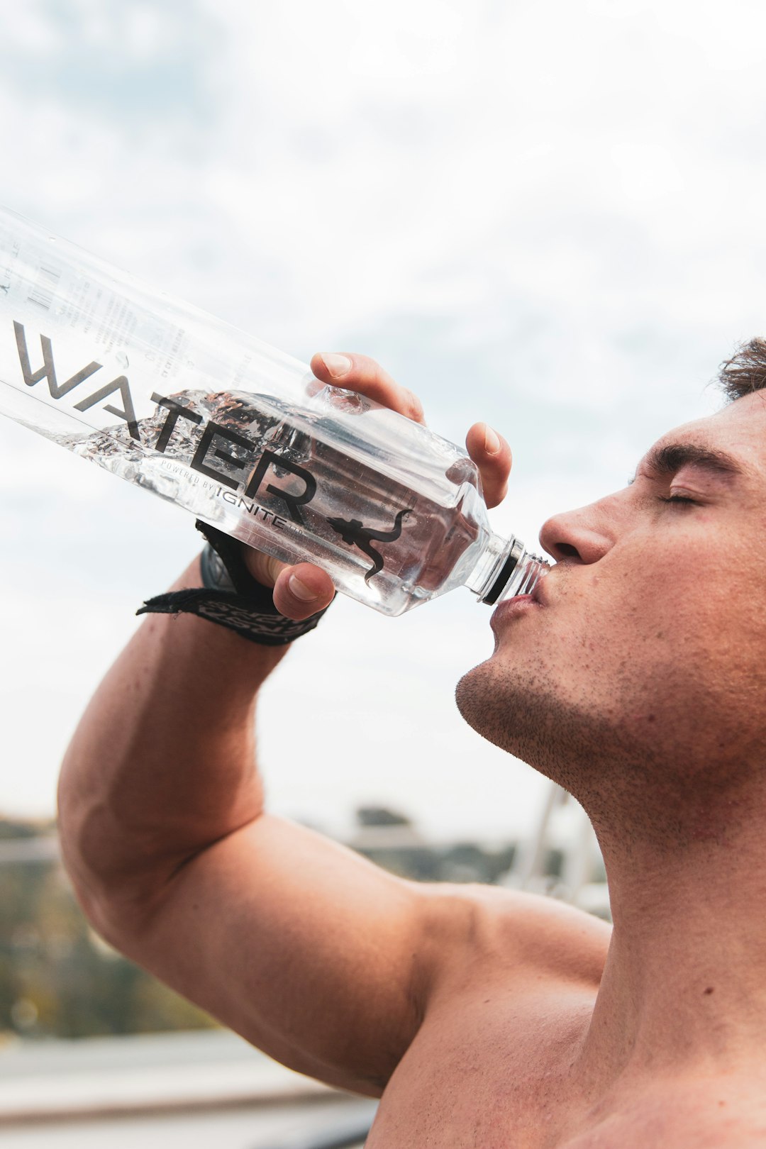 Inadequate Hydration Limits Muscle Repair Efficiency (image credits: unsplash)