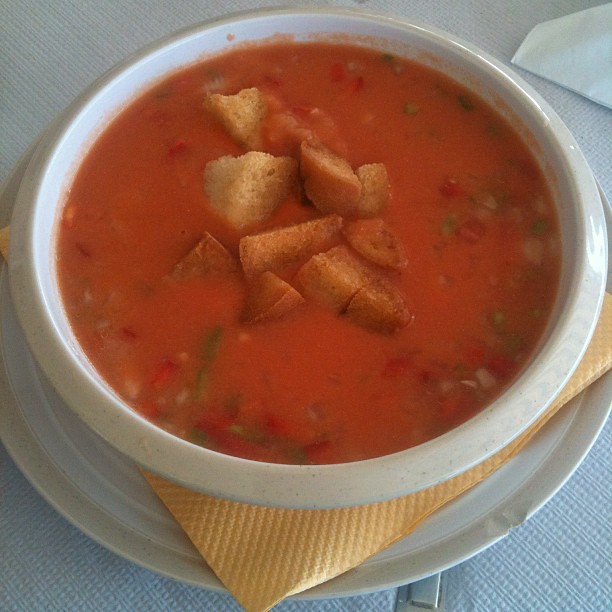 Spanish Gazpacho - The Cold Revolution That Changed Summer Dining (image credits: flickr)