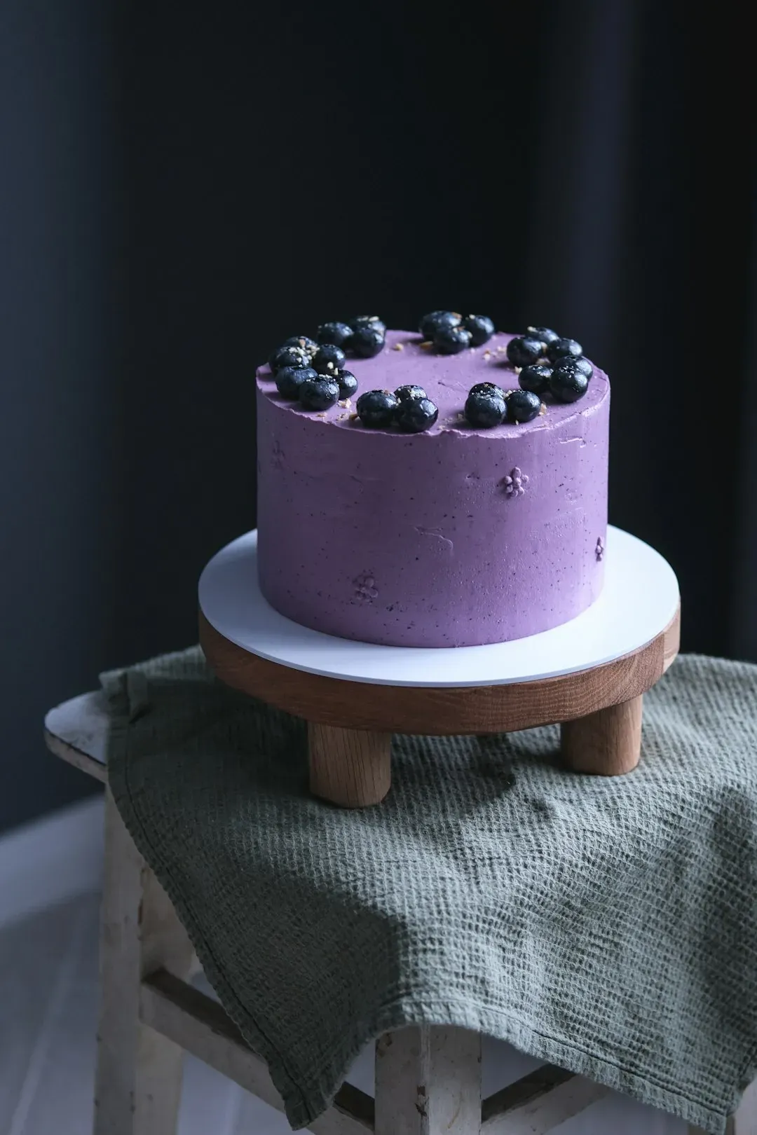 Aquarius: Galaxy Mirror Glaze Cake (Image Credits: Unsplash)