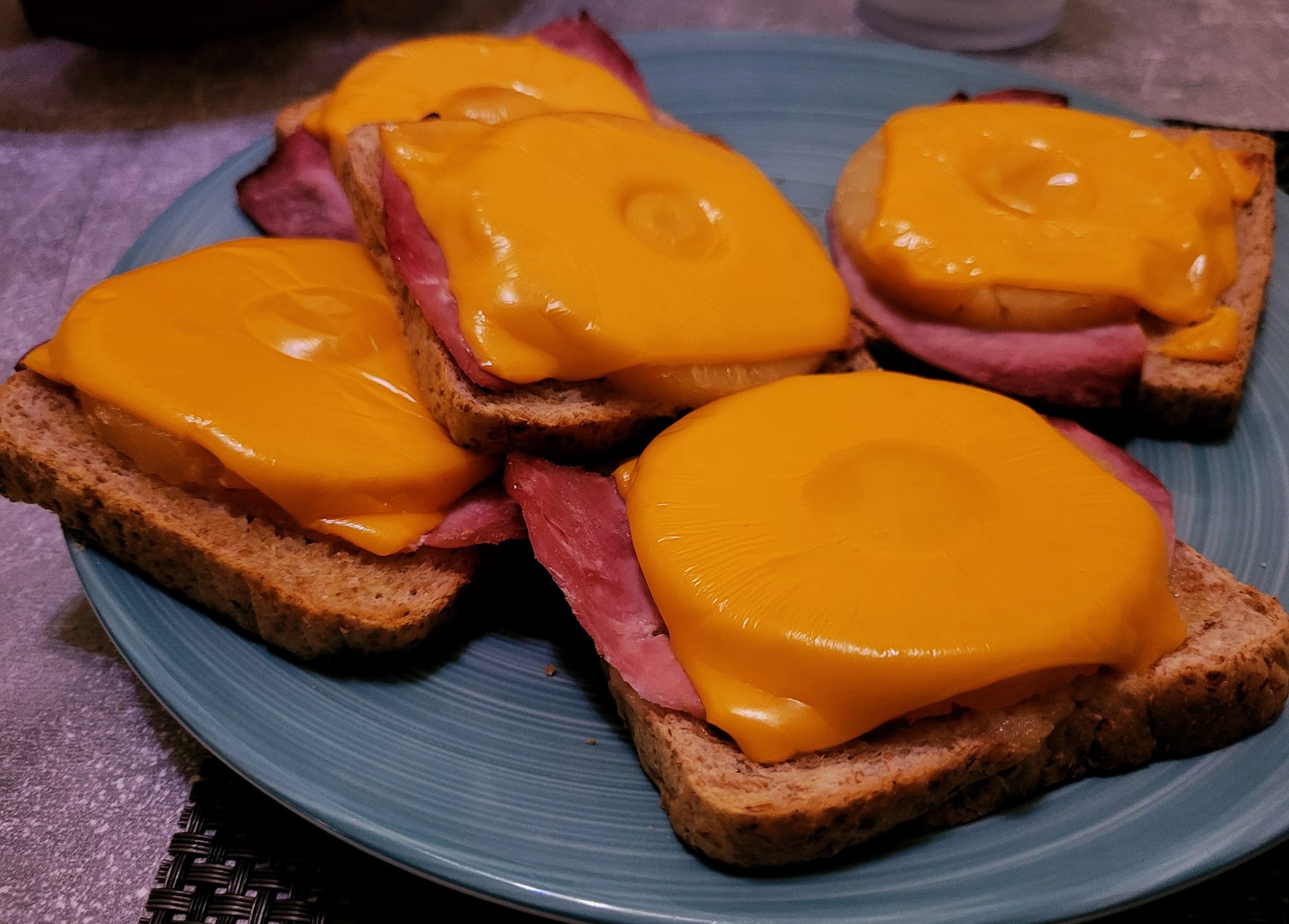 8. Processed Cheese Slices (image credits: wikimedia)