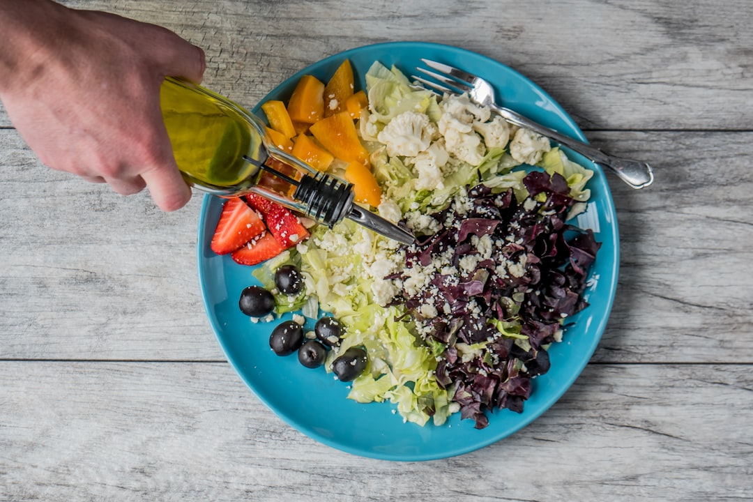 How Olive Oil Affects Cholesterol (image credits: unsplash)