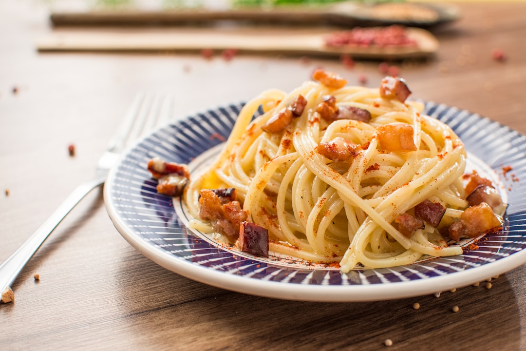 Carbonara with Cream and Vegetables (image credits: unsplash)