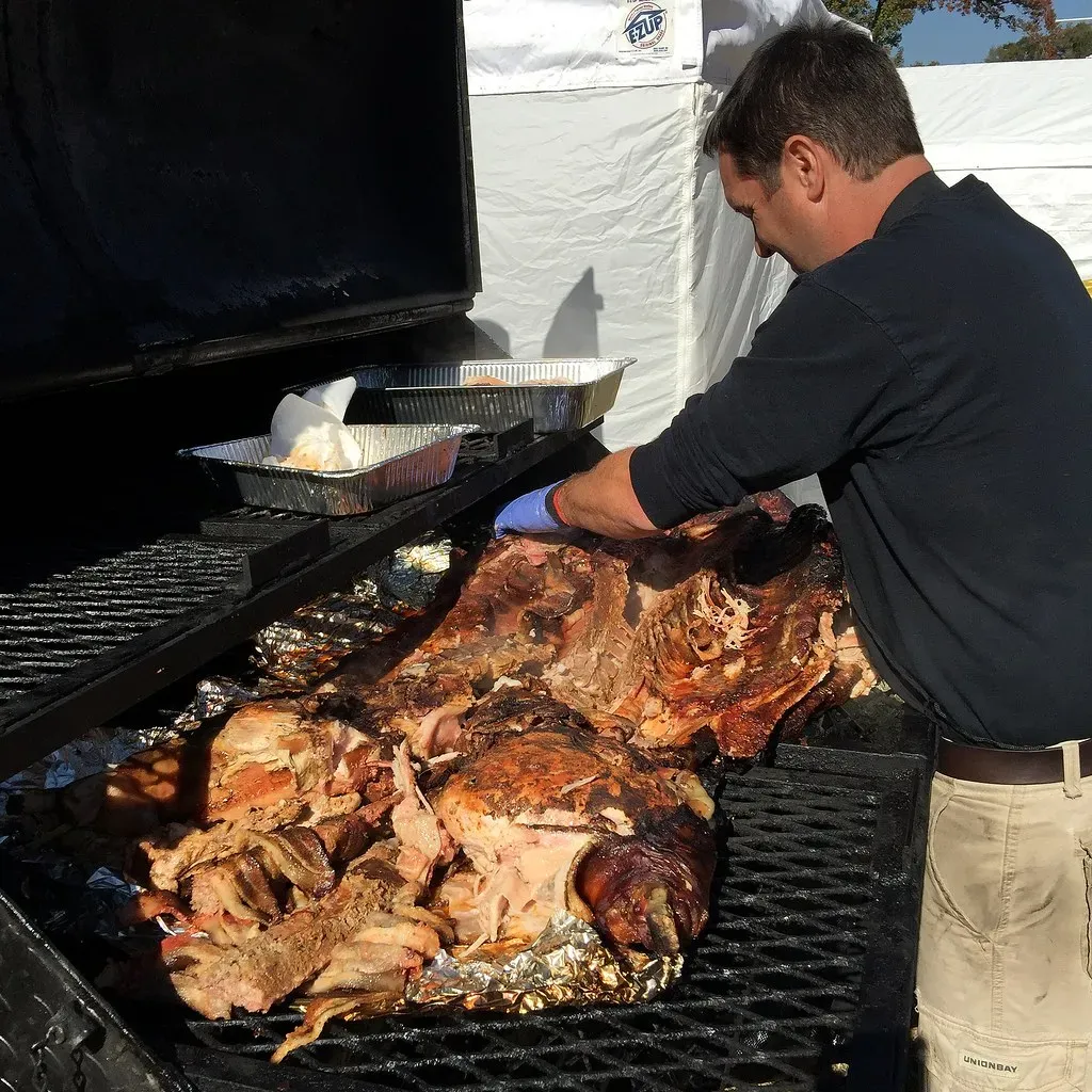 Competition BBQ Intensifies the Debate (Image Credits: Flickr)