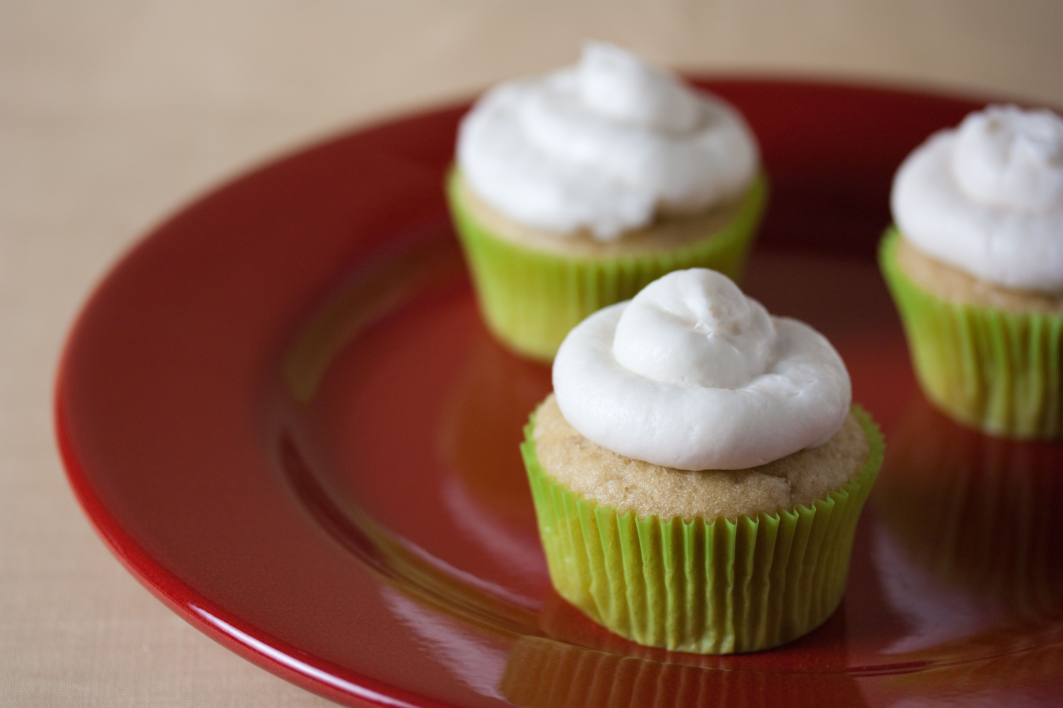 Health Benefits of Vegan Frosting (image credits: wikimedia)