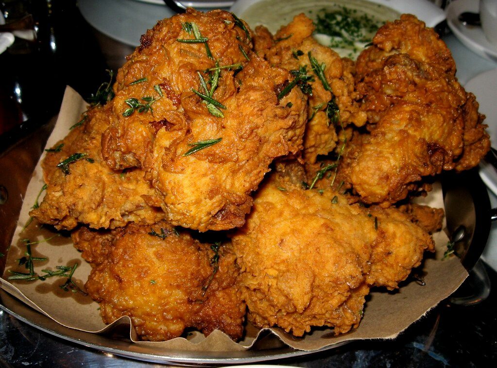 Fried Chicken Made Any Night Special (Image Credits: Flickr)